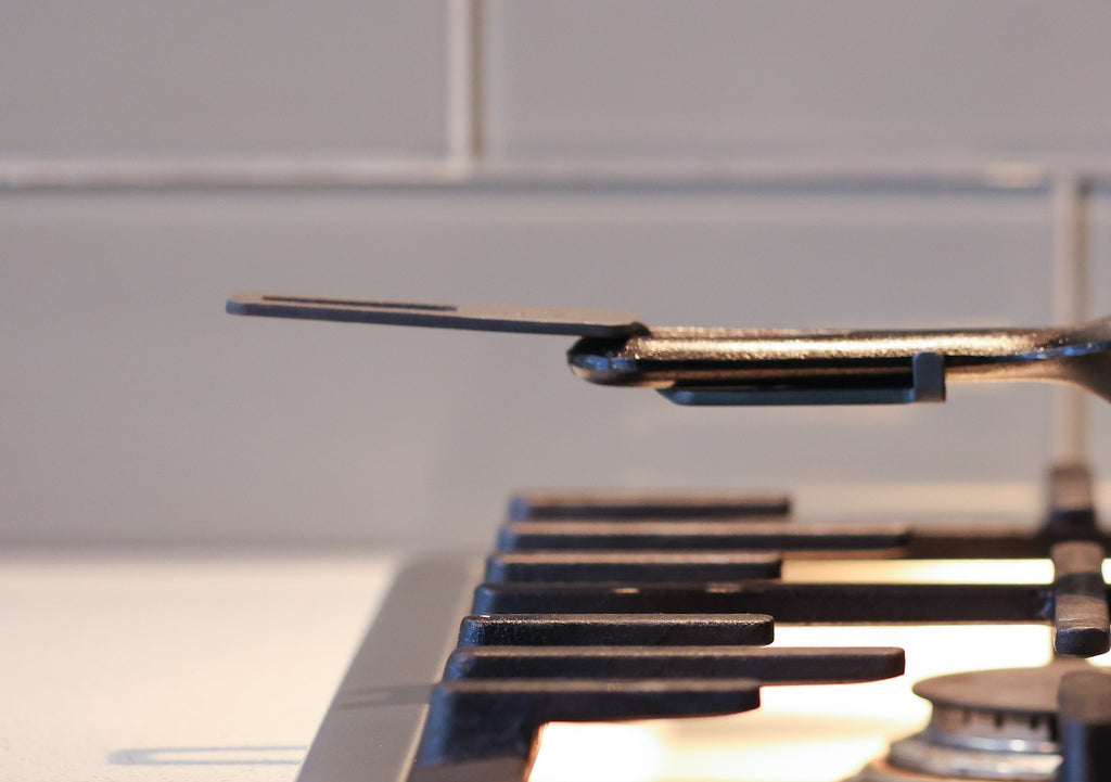 Markee - Narrow Flat Handle